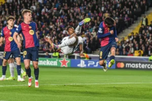 Gol e spettacolo nella semifinale di andata, Barça-Inter 3-3