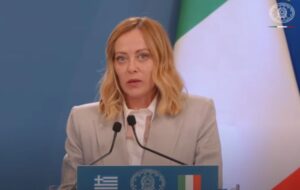Ucraina, Meloni “Insistere per accordo di pace serio”