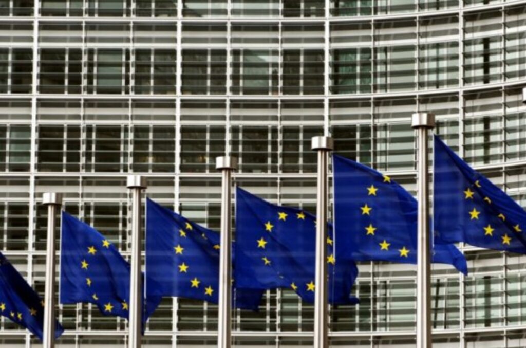 Ucraina: Ue approva nuovo pacchetto sanzioni contro Russia