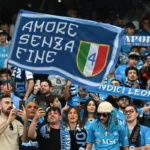 Il Napoli batte 2-0 il Cagliari ed è campione d’Italia