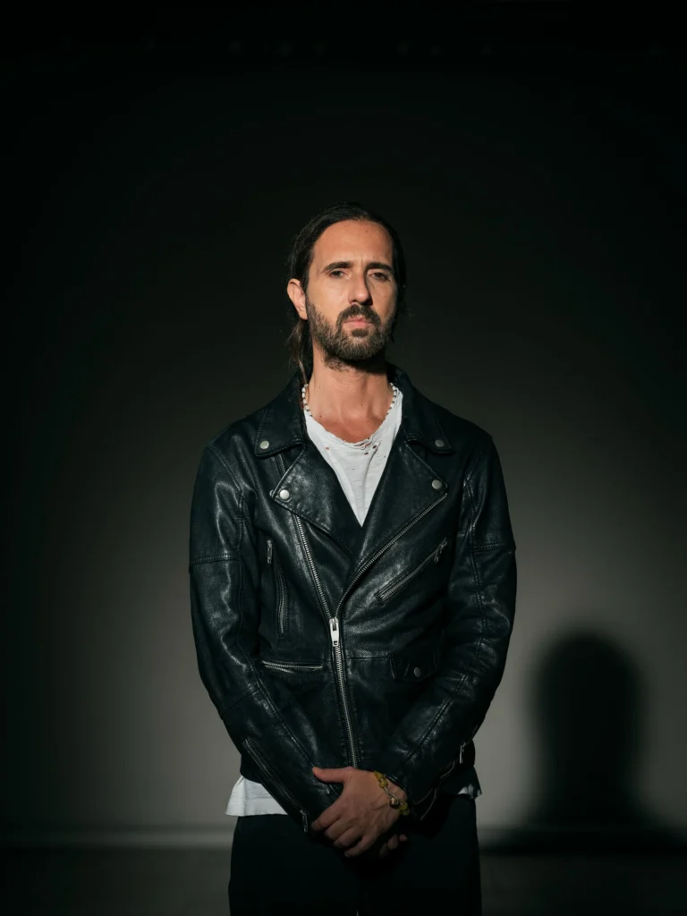 Da Molfetta arriva Rob d’Elia che dal 2 ottobre sarà presente in radio con un nuovo singolo
